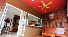 Old City Boutique House