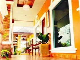 Phuaroon Resort