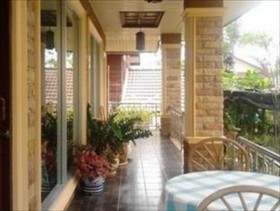 Phuaroon Resort