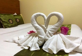 Ruen Narisra Resort