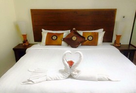 Ruen Narisra Resort