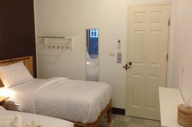 Space Ben Guest House @ Muangkao