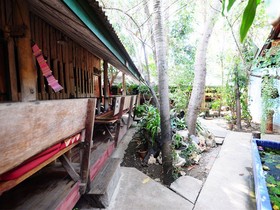 Sukhothai Guest House