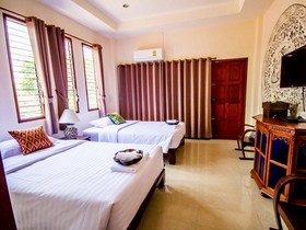 Wake Up at Muang Kao Boutique Hotel