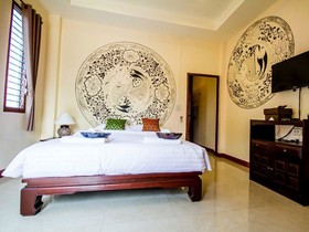 Wake Up at Muang Kao Boutique Hotel