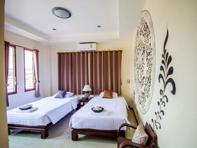 Wake Up at Muang Kao Boutique Hotel