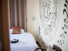 Wake Up at Muang Kao Boutique Hotel