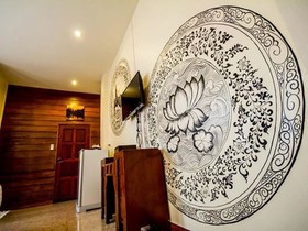 Wake Up at Muang Kao Boutique Hotel