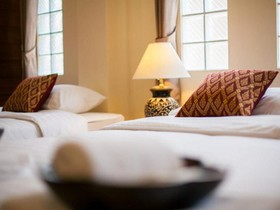 Wake Up at Muang Kao Boutique Hotel