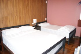 Yuan Hostel