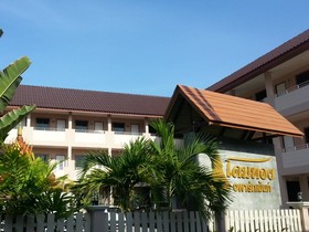 Domethong Residence
