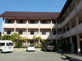 Domethong Residence