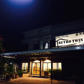Retro Twin Home At Maesot