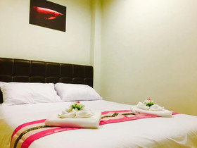 Retro Twin Home At Maesot