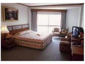 The Viang Tak Riverside Hotel