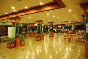 The Viang Tak Riverside Hotel