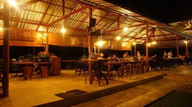 Khunmai Baansuan Resort