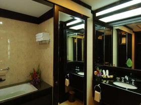 Iyara Park Hotel & Resort
