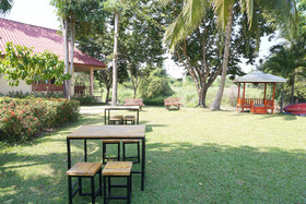 Uthai River Lake Resort