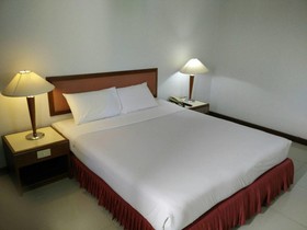 Friday Hotel
