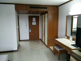 Friday Hotel