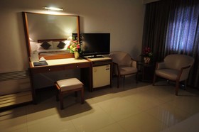 Friday Hotel