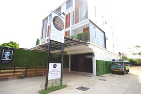 Jong Lux Pak Dee