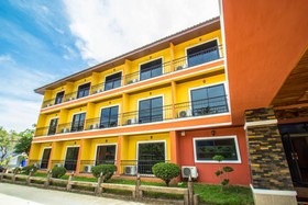 Maladee Hotel