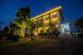 Sunee Boutique Hotel