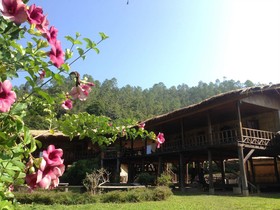Karen Hill Tribe Lodge