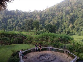 Karen Hill Tribe Lodge
