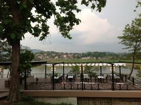 Chiangkhong Teak Garden Riverfront Hotel