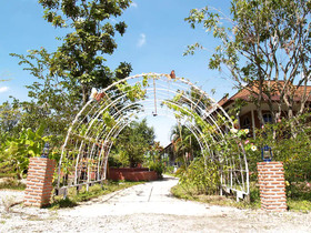 Cowboy Farm Resort Pattaya