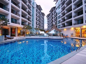 Crystal Palace Pattaya