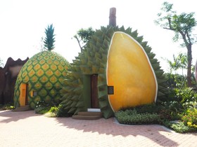 Fruit House