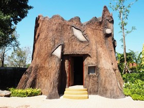 Fruit House