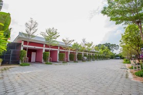 Fruit House