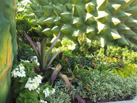 Fruit House