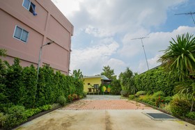 Fruit House