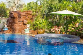 Luxury Holiday Villa Paradise