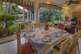 Luxury Holiday Villa Paradise