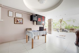Phensri Apartment by OYO Rooms