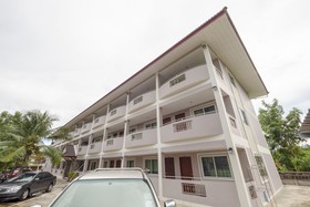 Phensri Apartment by OYO Rooms