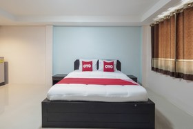 Phensri Apartment by OYO Rooms
