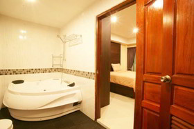 Suksabai Residence