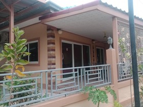 Tanatcha House