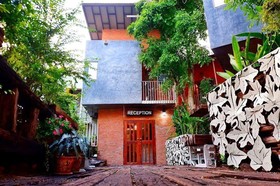 Hy Resort