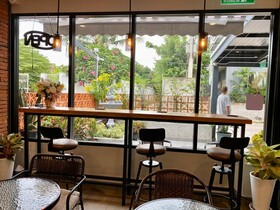 Aree House Poshtel