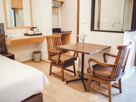 B2 Amata Nakorn Premier Hotel