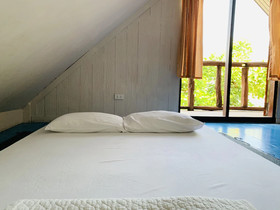 Baanlanna Resort